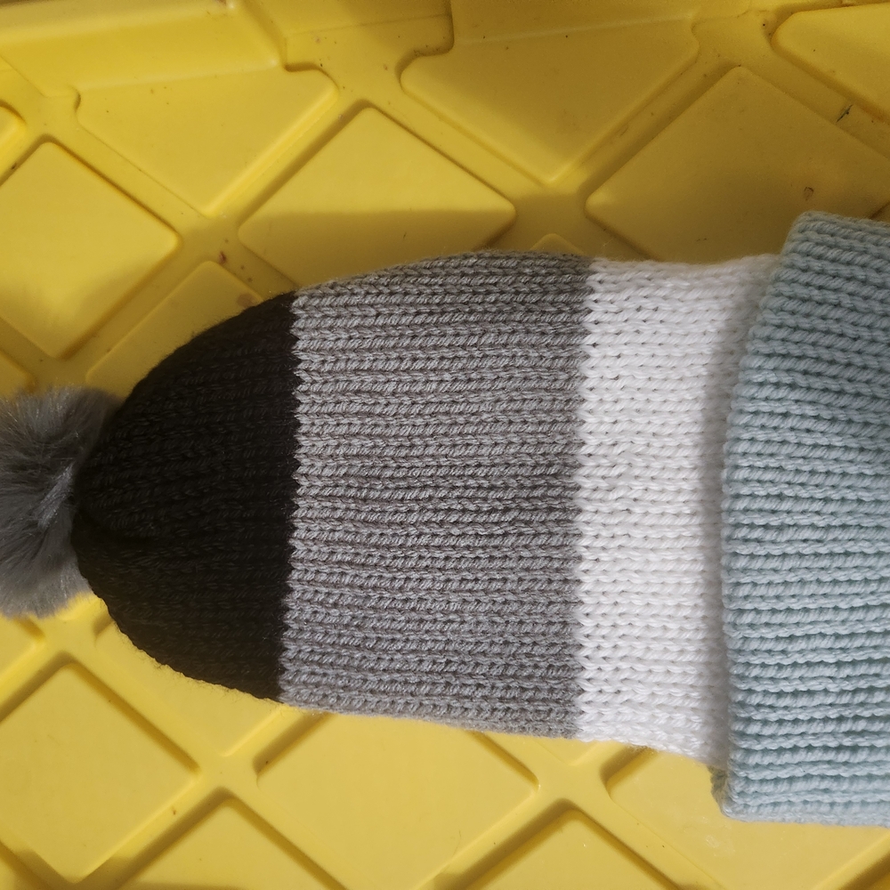 New! Hand Knitted Stylish Knit Beanie with Pom Pom - Black, Gray, and White